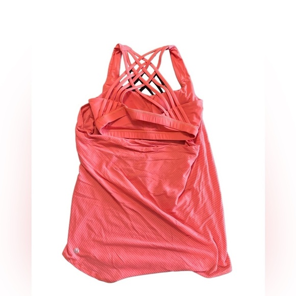 LULULEMON Wild Tank and Bra Atomic Red Size
4 with Stripes - Picture 6 of 10